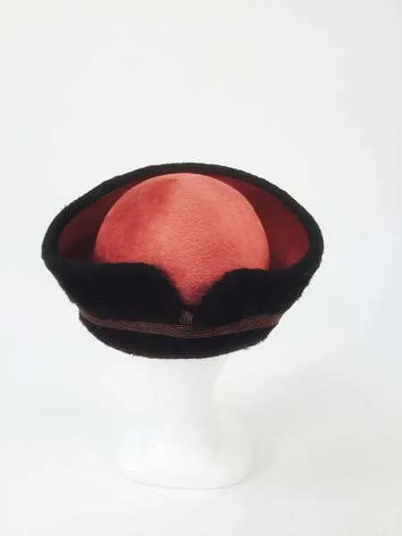 1950s Elsa Schiaparelli Red and Black Felt Eastern Hat