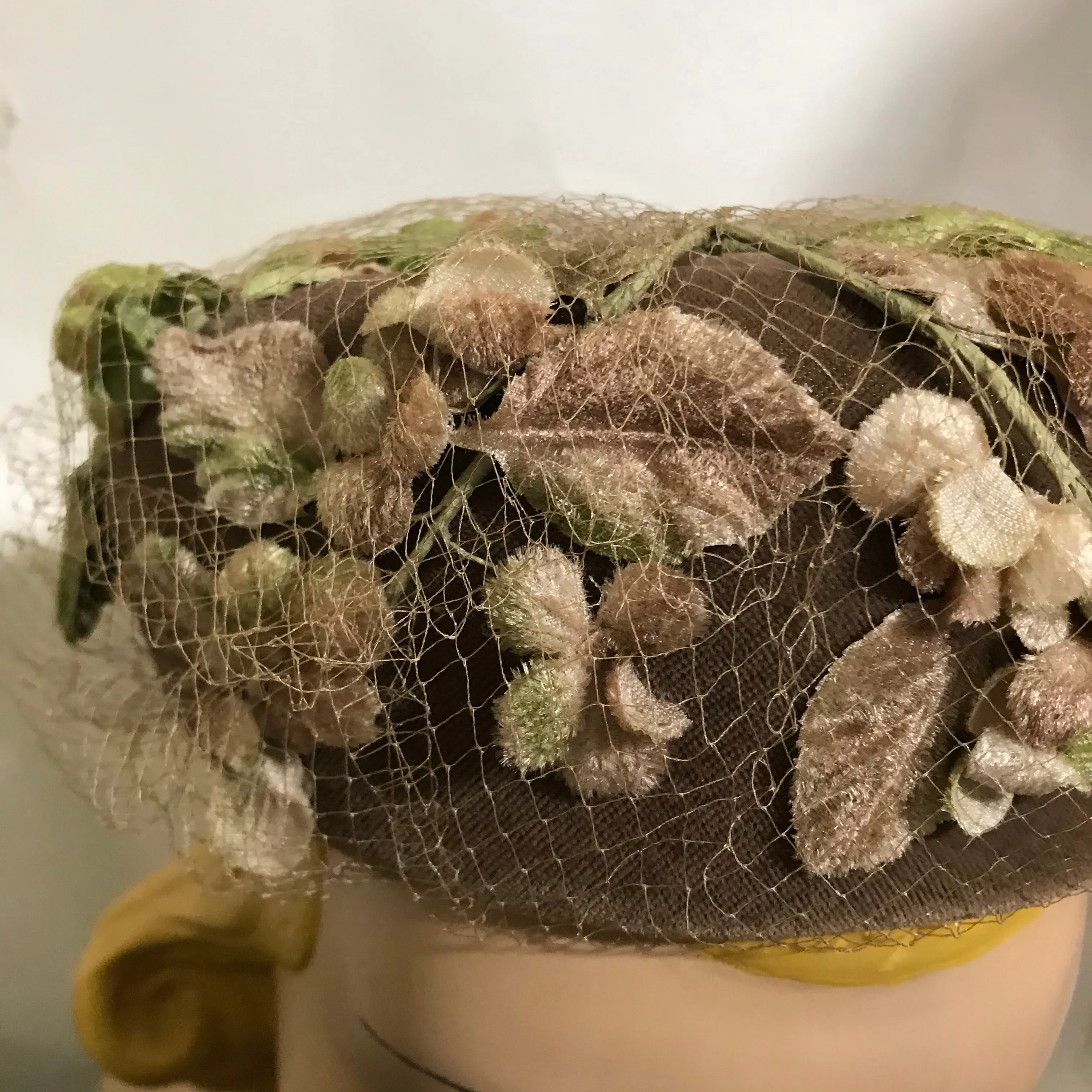 Autumnal Tan Velvet Leaf and Veil Trimmed Pill Box Hat circa 1960s