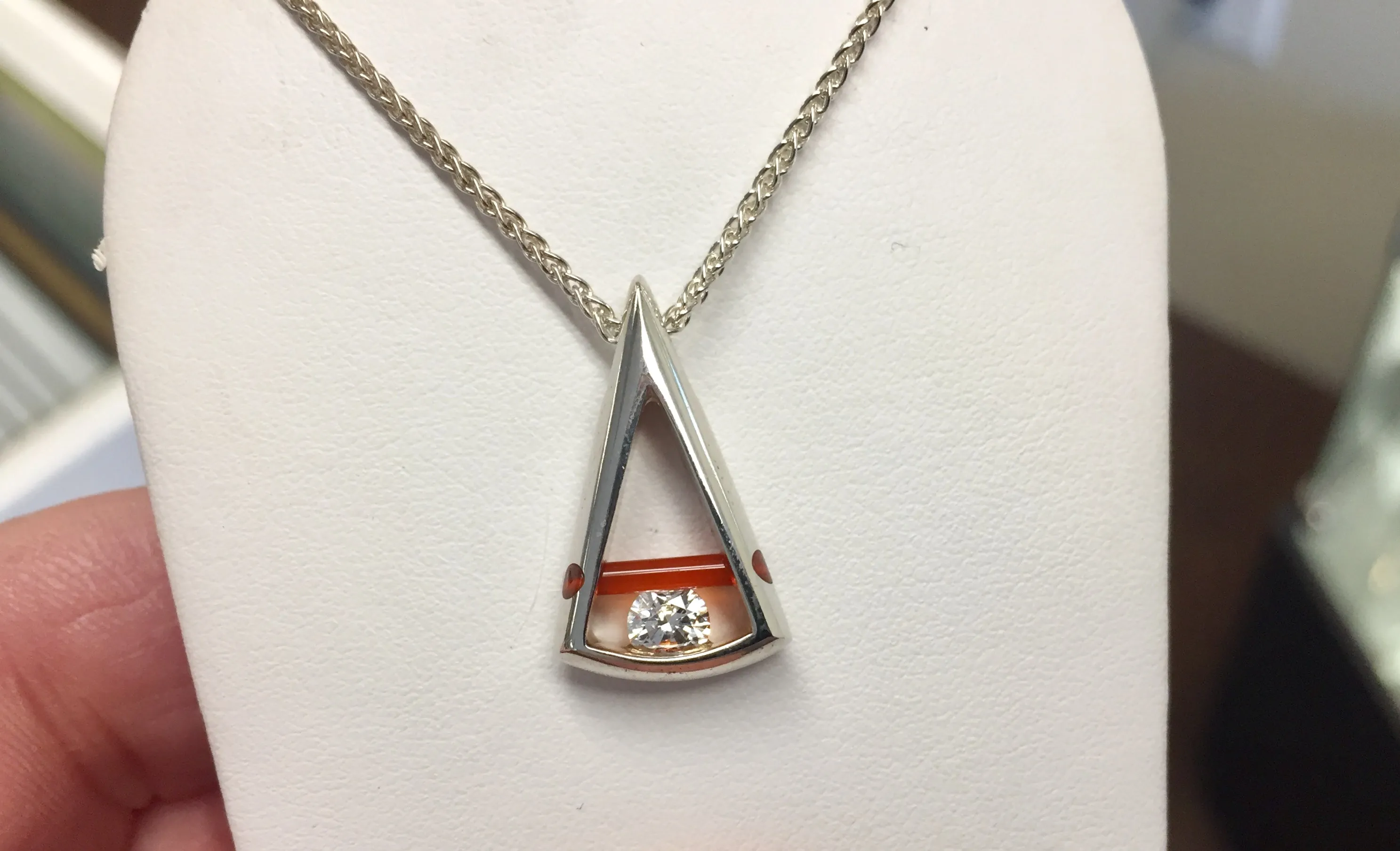 Carnelian Silver Cubic Zirconia Pendant With Chain John Kennedy