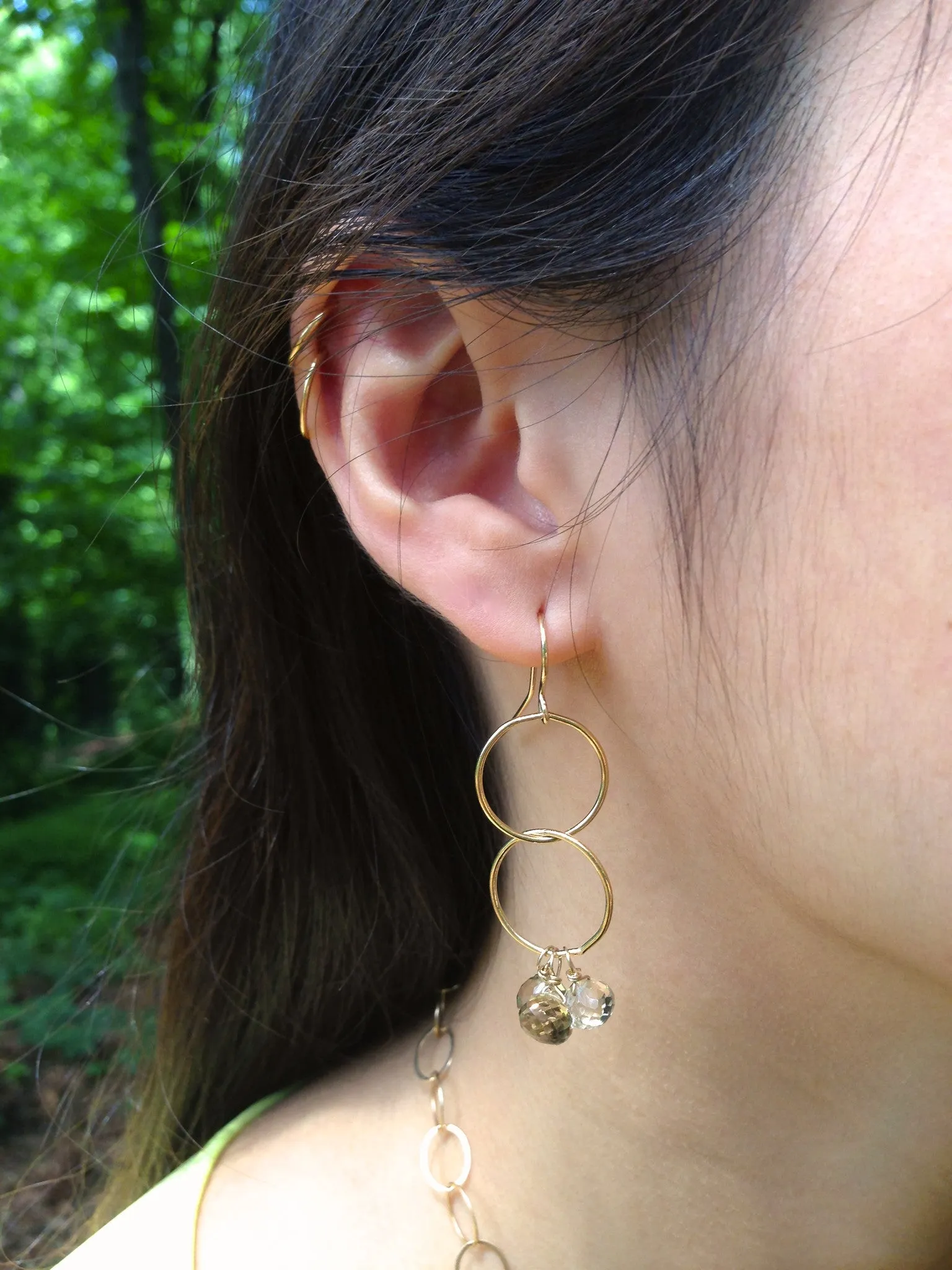 Circle Link Earrings with Quartz