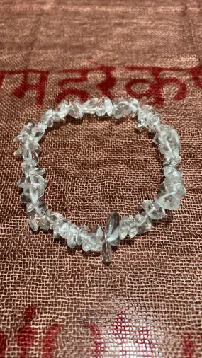 Clear Quartz Chips Stretch Bracelet