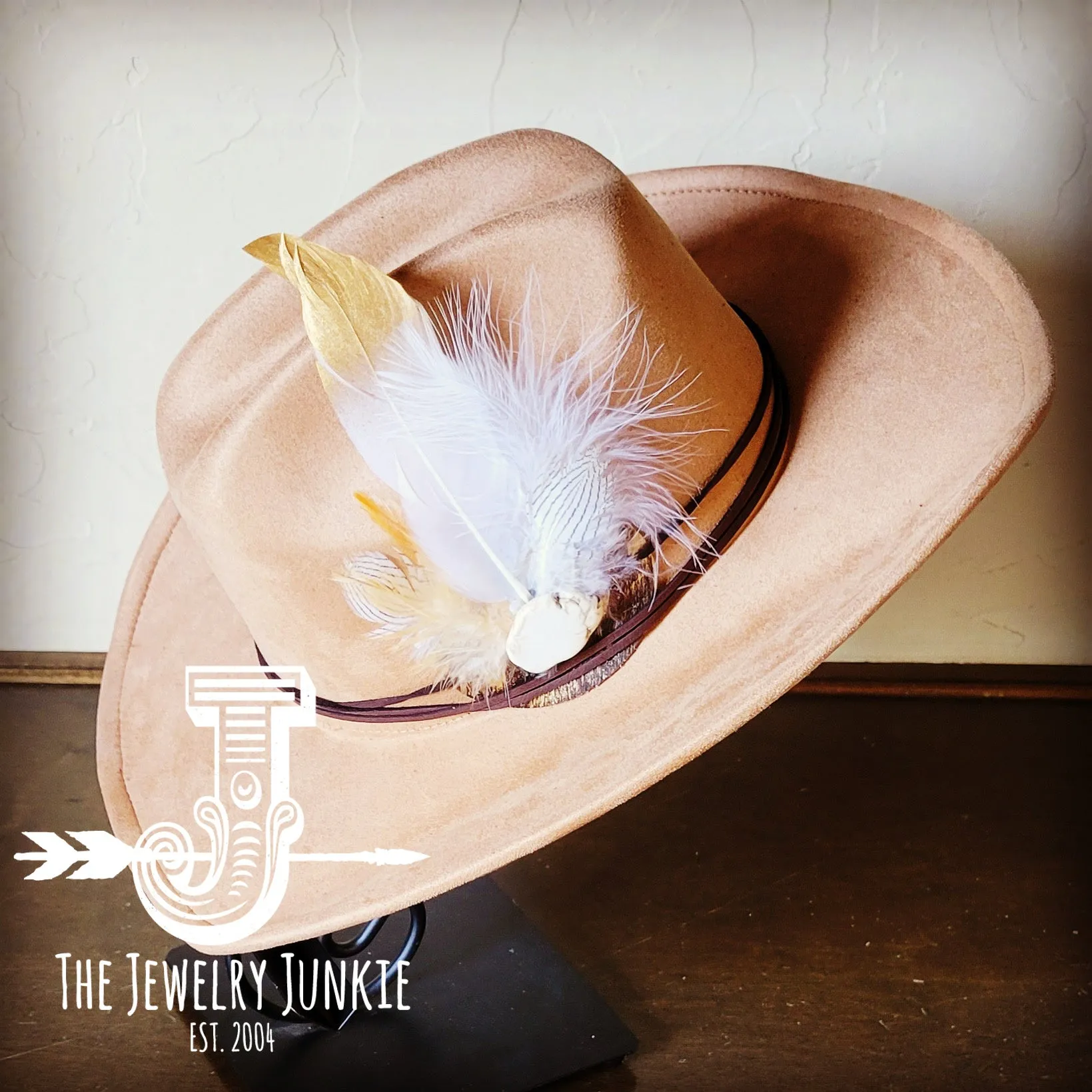 **Cowgirl Western Hat w/ Choice of Feather Hat Band-Tan 982k