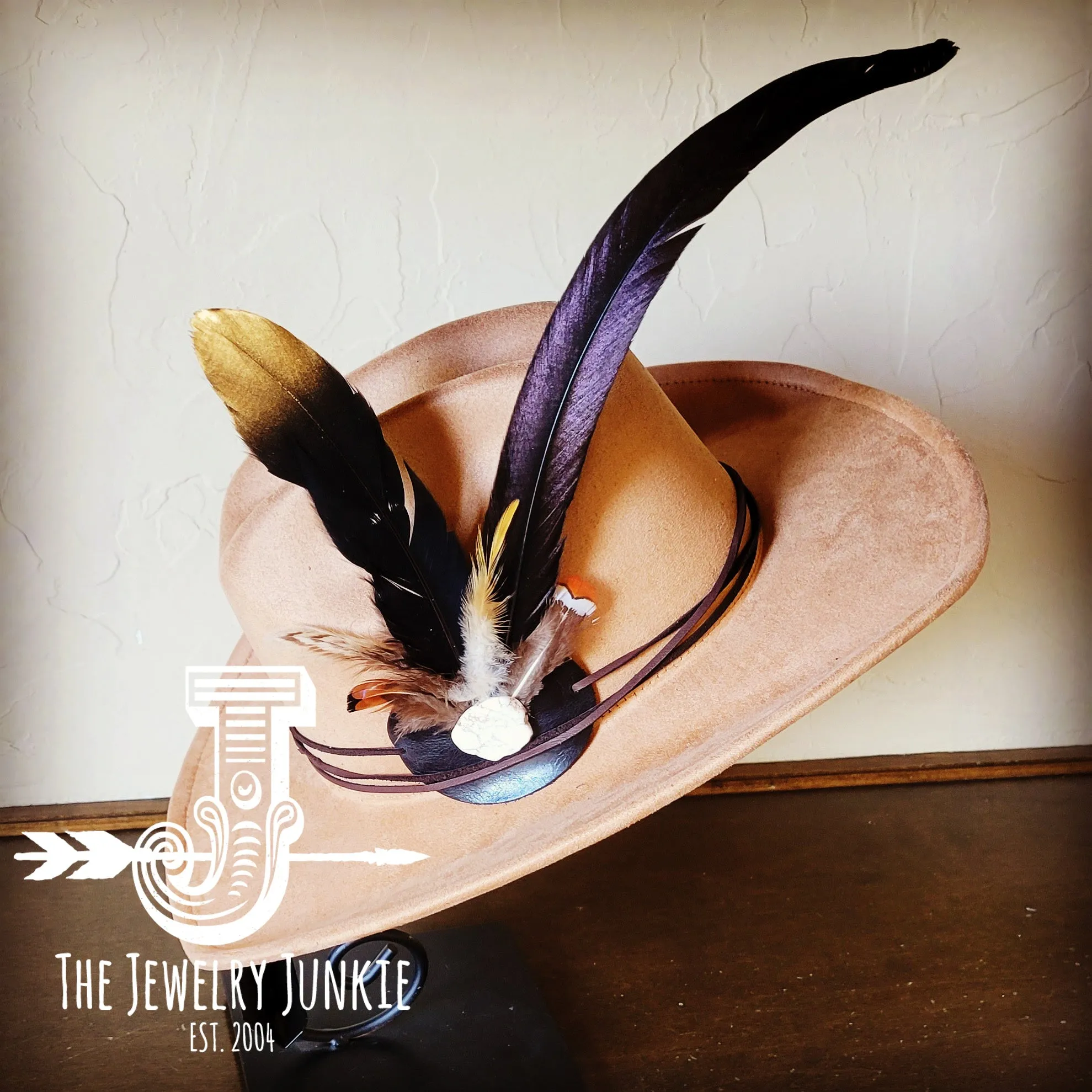 **Cowgirl Western Hat w/ Choice of Feather Hat Band-Tan 982k