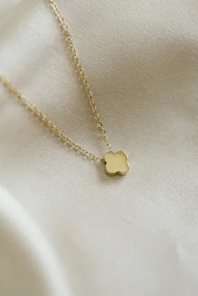 Dainty Clover Necklace