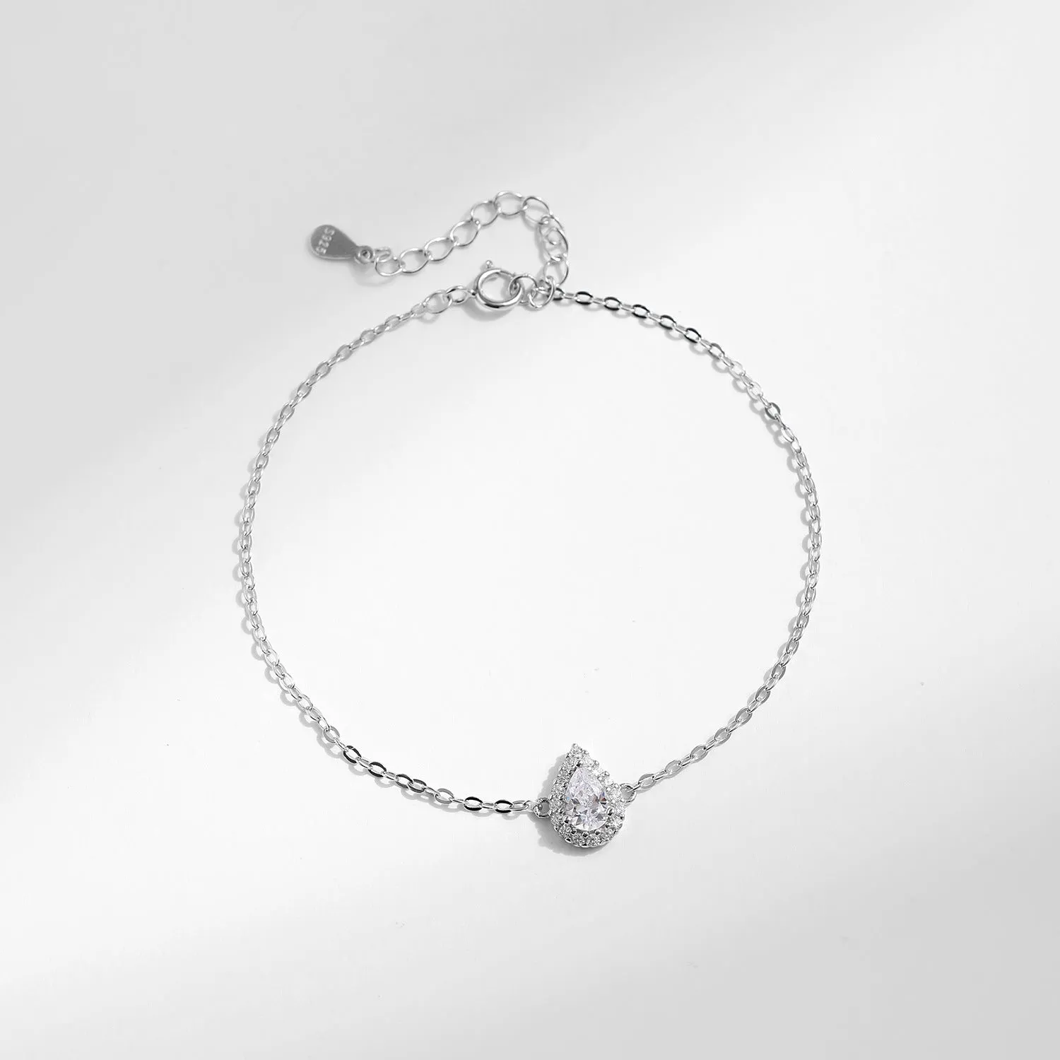 Elegant Zircon Drop Bracelet with Sterling Silver and Luxury Design