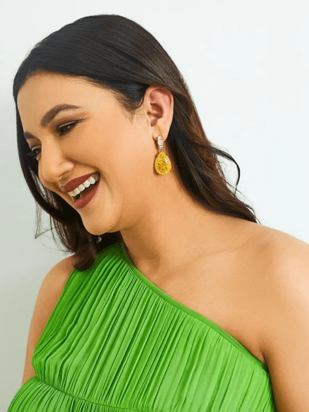 Gauahar Khan In Citrine Diamond Earrings