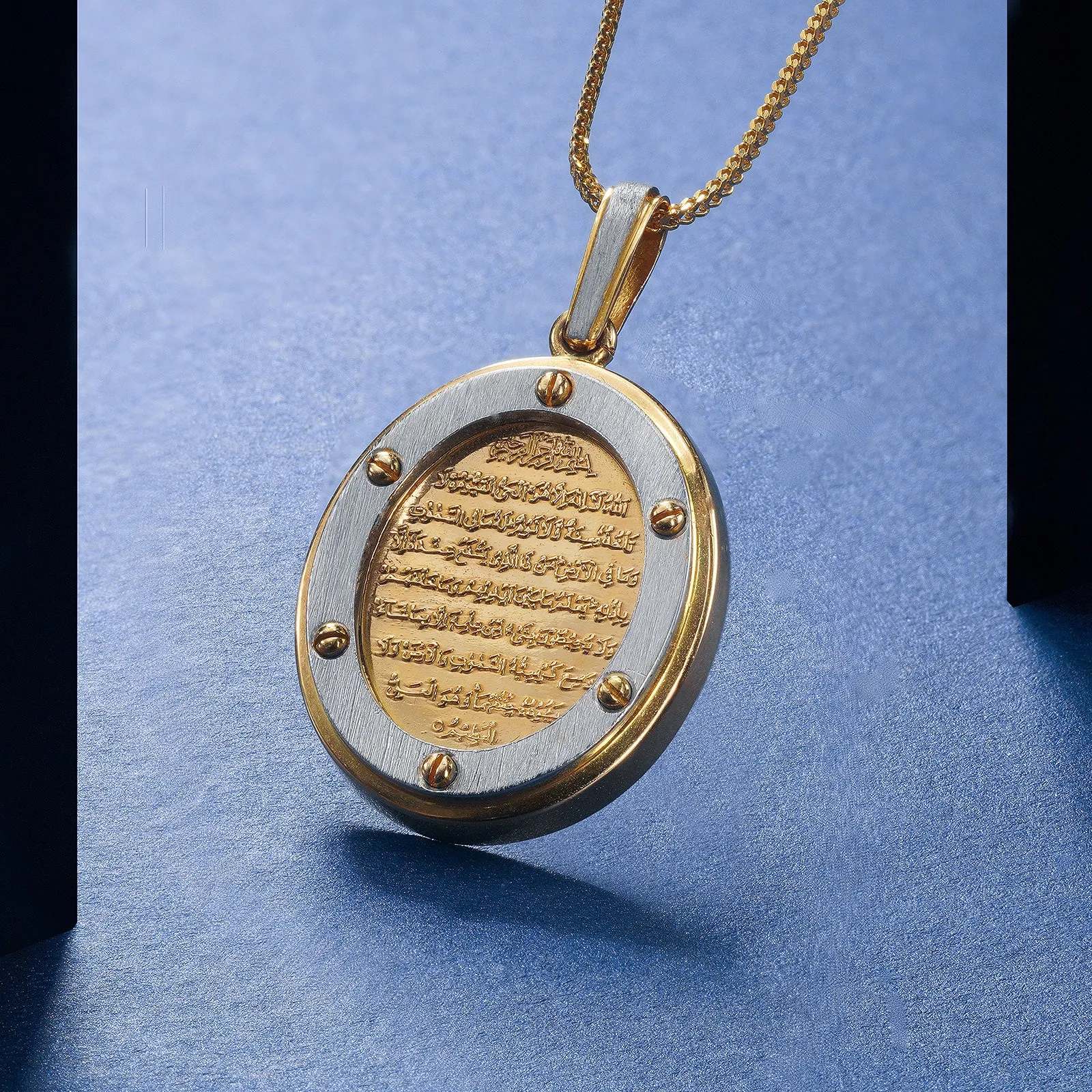 GOLD PENDANT - P192182