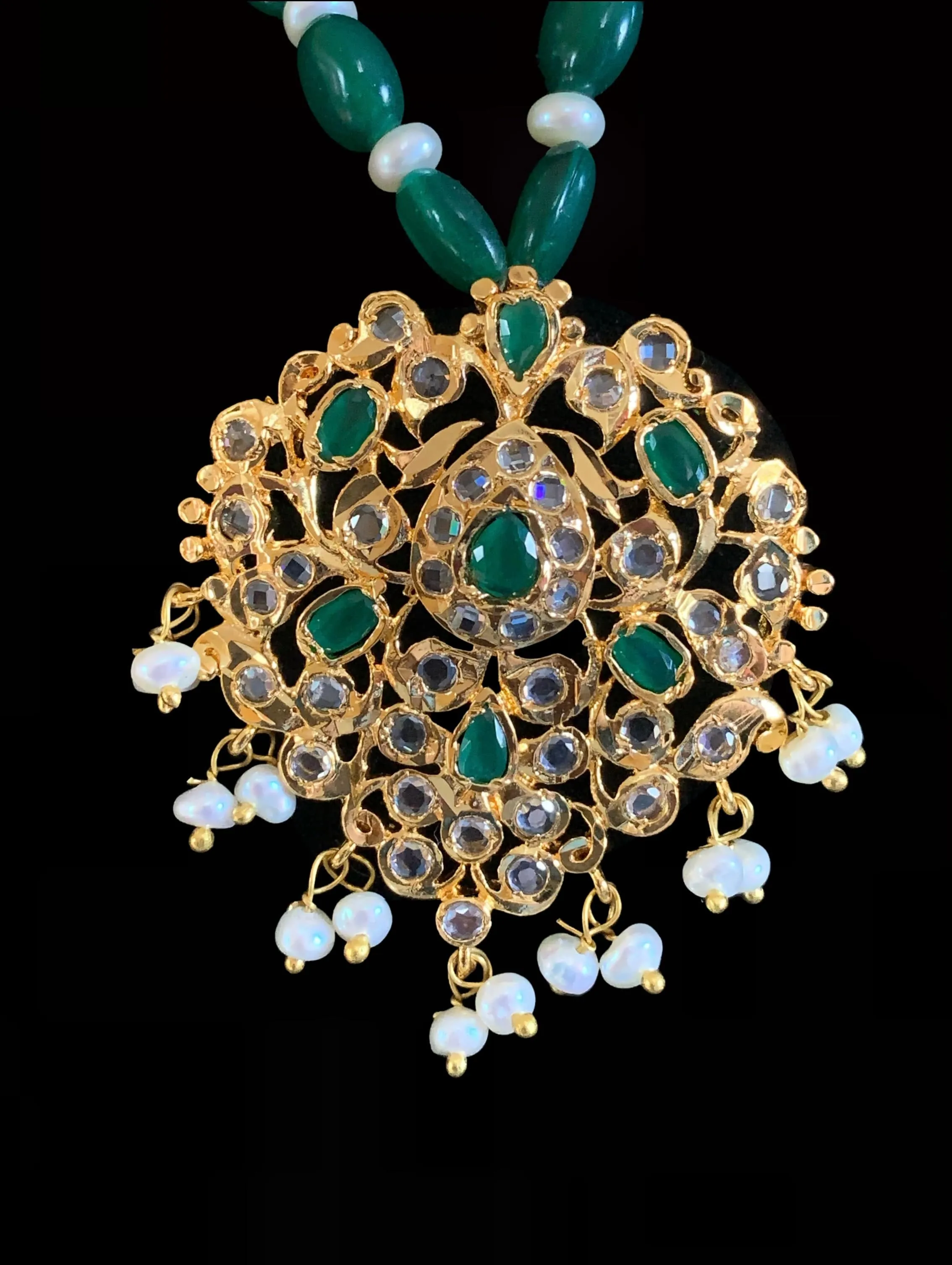 Hania hyderabadi pendant set in emeralds  ( READY TO SHIP )