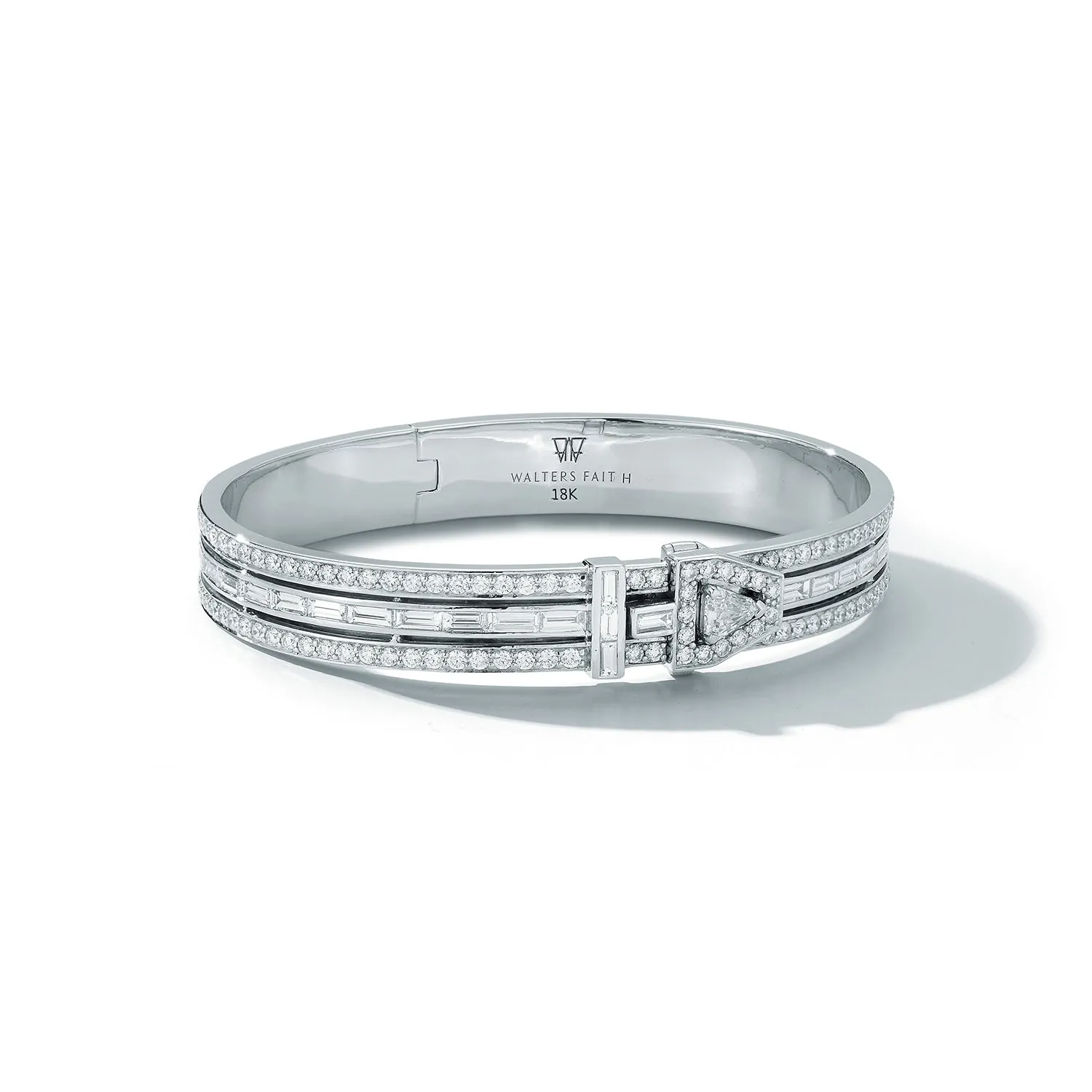 KEYNES PLATINUM AND DIAMOND BUCKLE BANGLE BRACELET