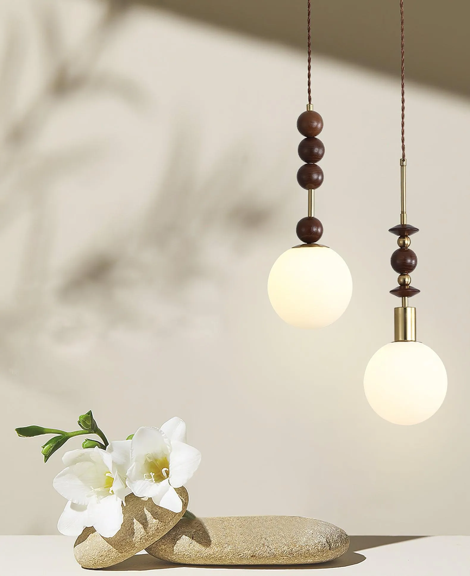 Maru Pendant Light