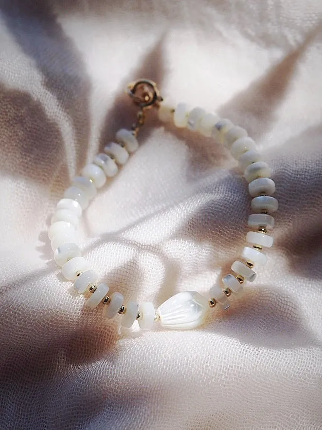 Mother of Pearl Pikake Bracelet - Mauloa