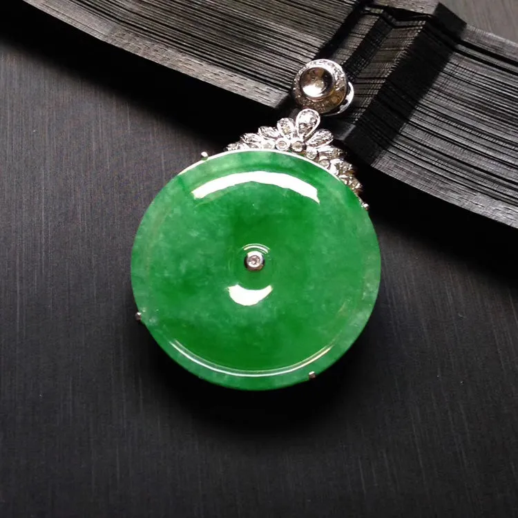 Natural Jade Pendant Jadeite Gold Pendant PT439