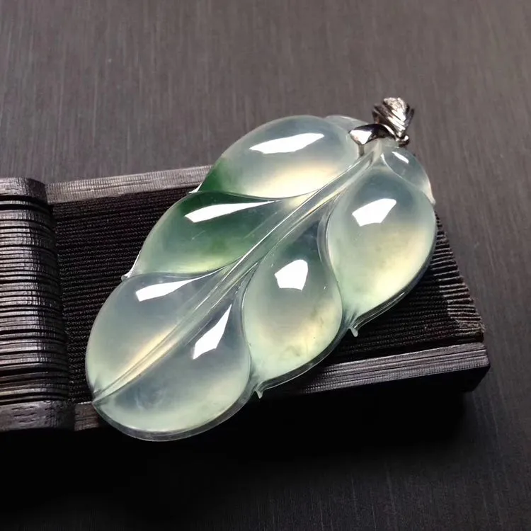 Natural Jade Pendant Jadeite Pendant PT447