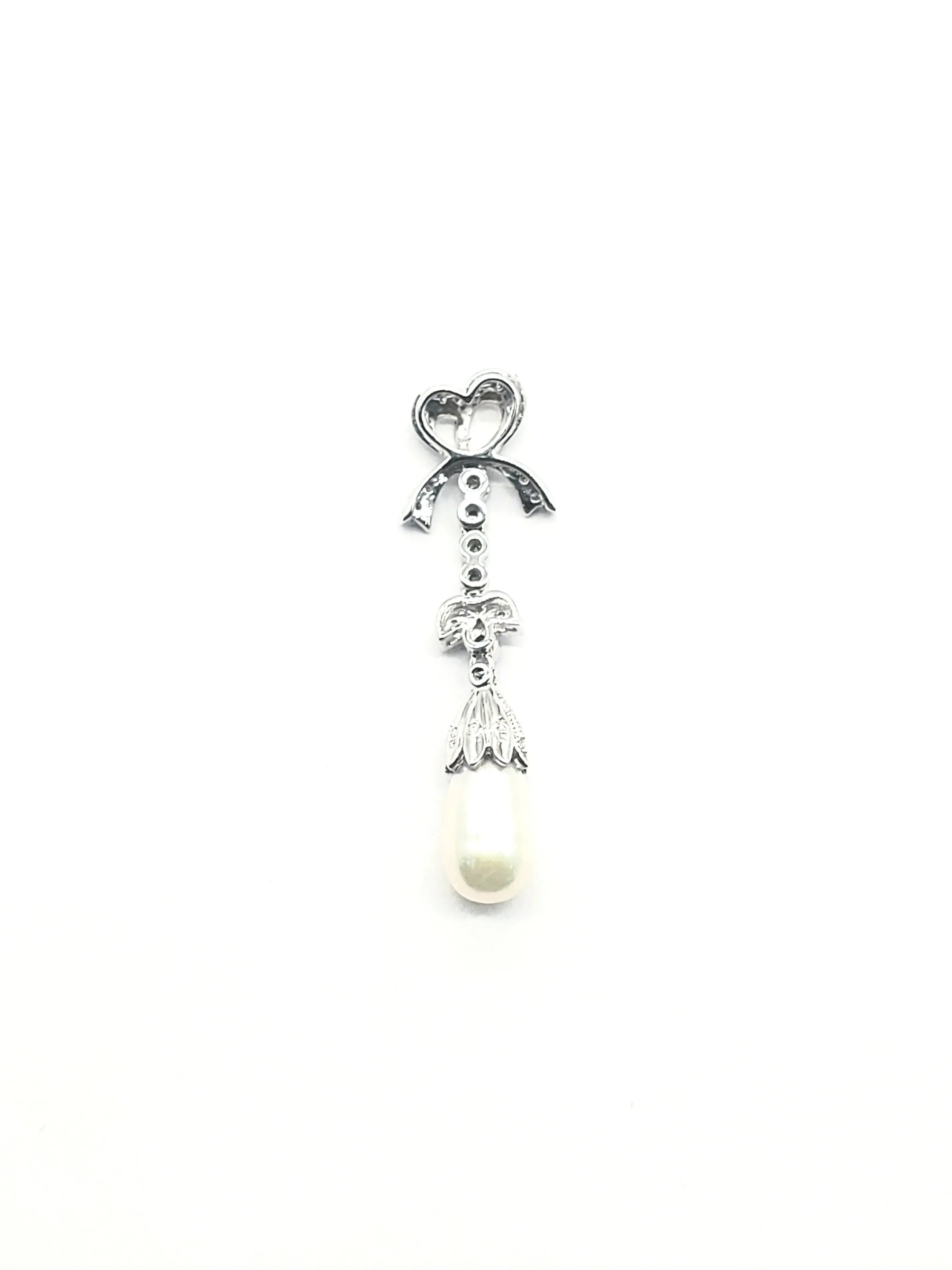 NEW 14k Diamond and Pearl Bow Pendant