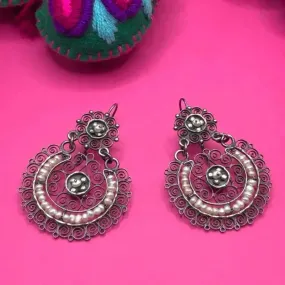 Oaxacan vintage Silver filigree earrings with pearls, circa 1960