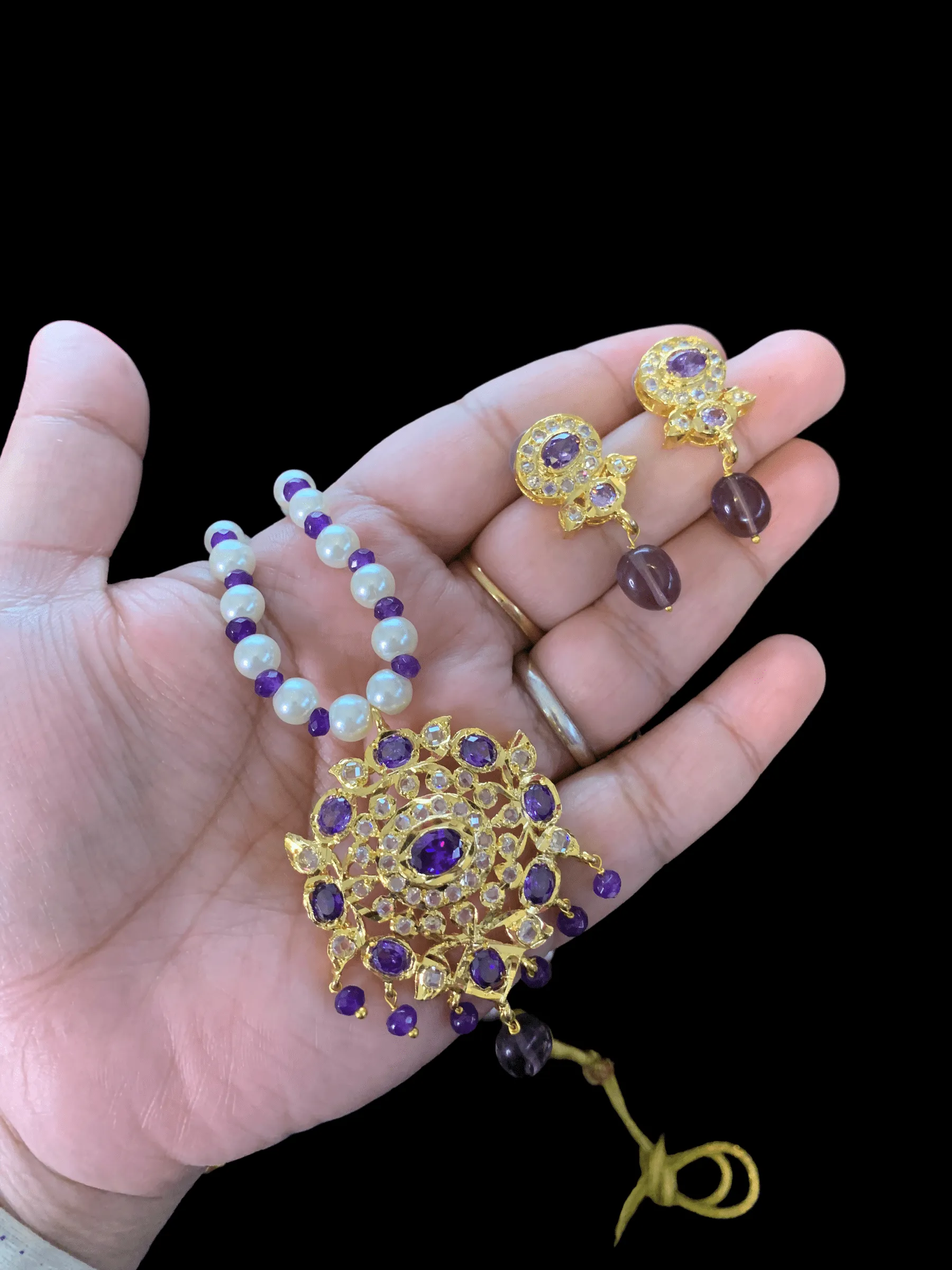 PS432 Ammara pendant  set in amethsyt  ( READY TO SHIP )