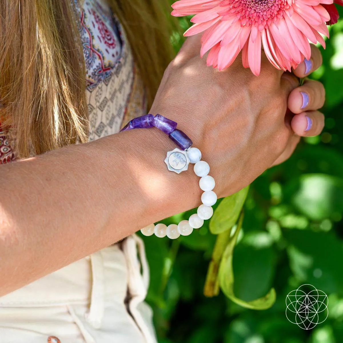 Pure Luck - Horseshoe Amethyst Bracelet