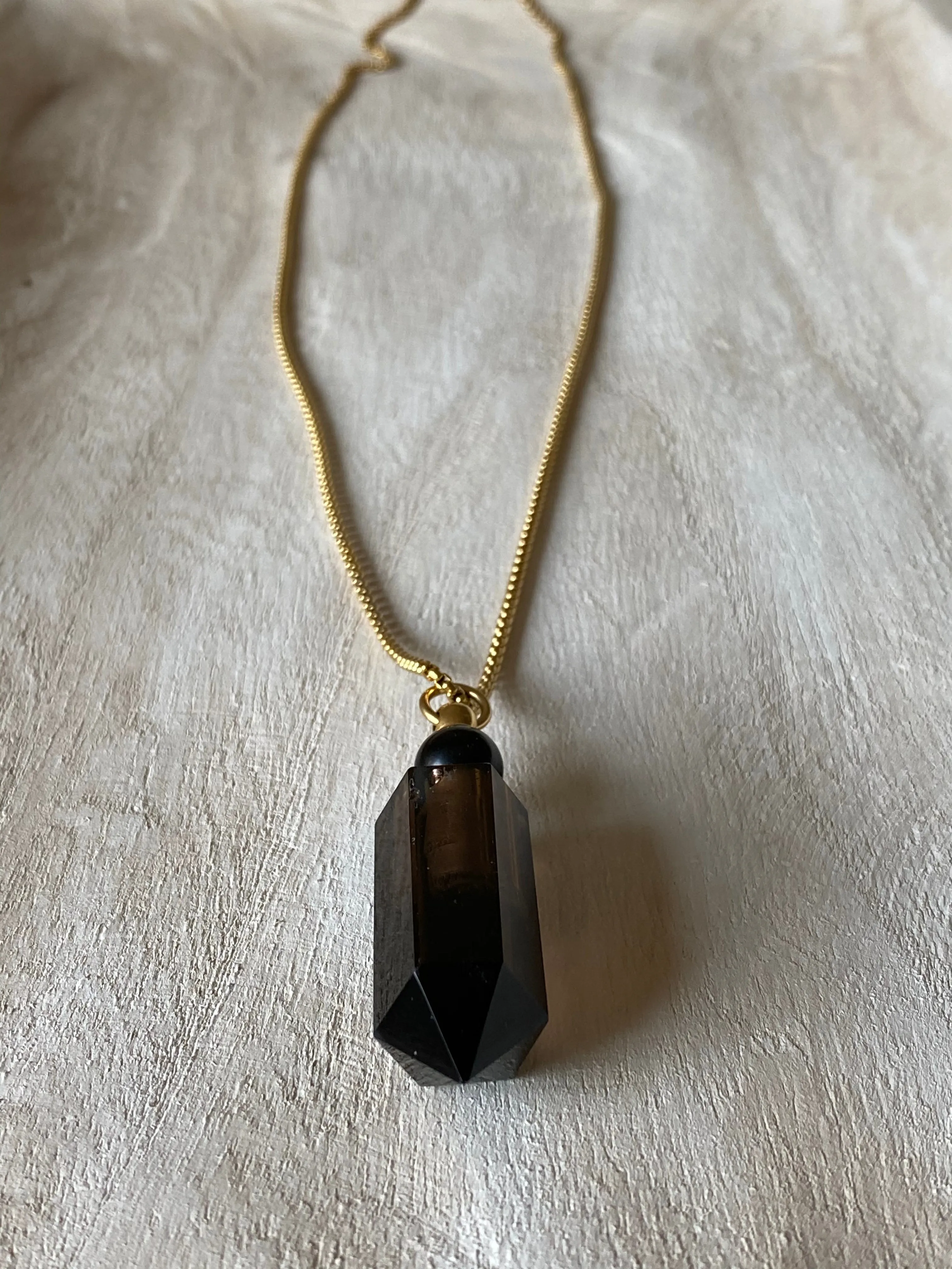 RECHARGE - ESSENTIAL OIL SMOKY QUARTZ VIAL NECKLACE