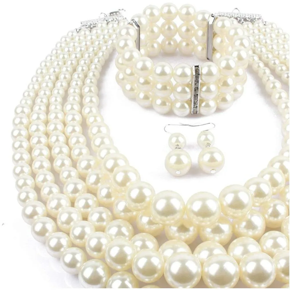 Sandra Multilayered Pearl Necklace Set