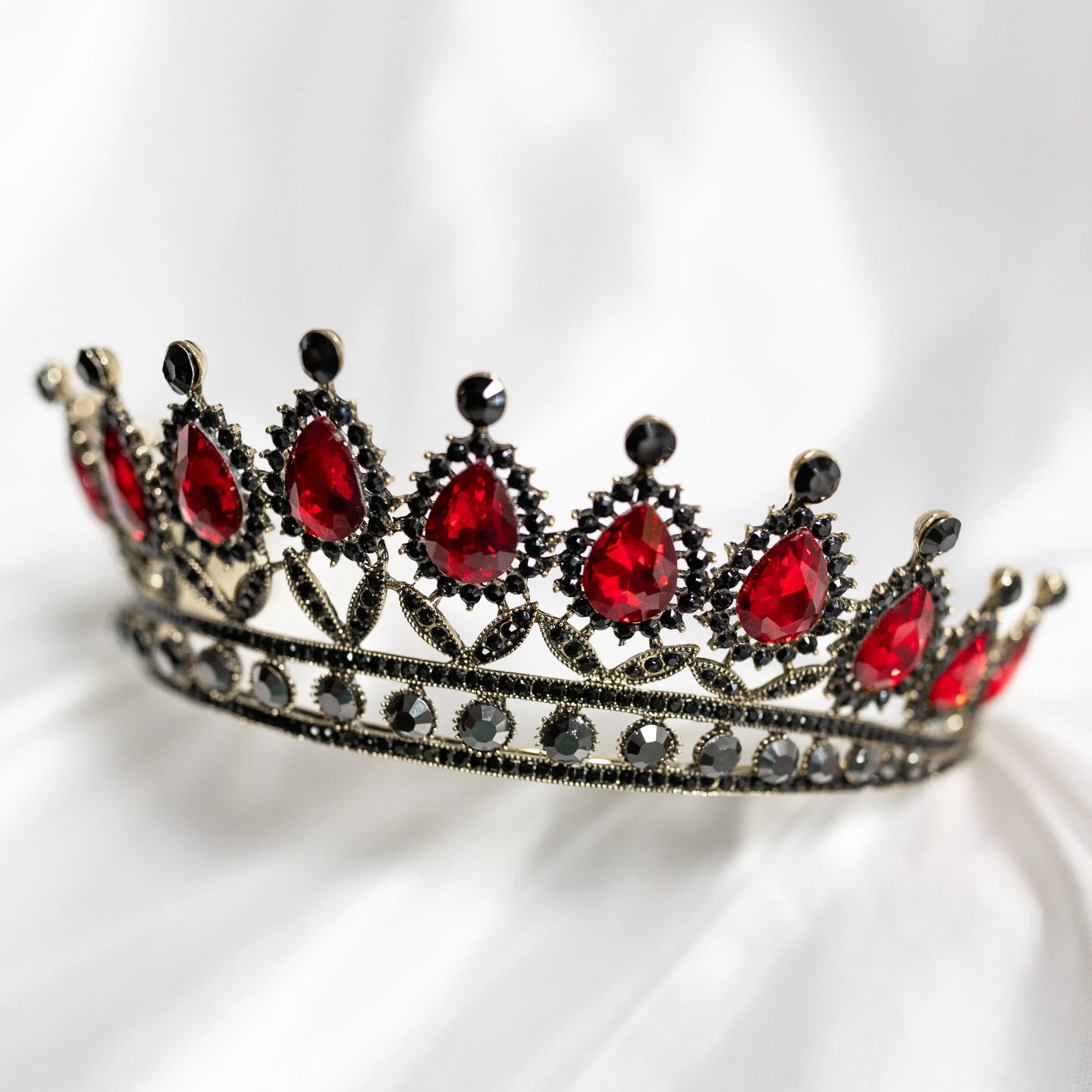 Saya’s Tiara in Faux Red Ruby & Antique Gold