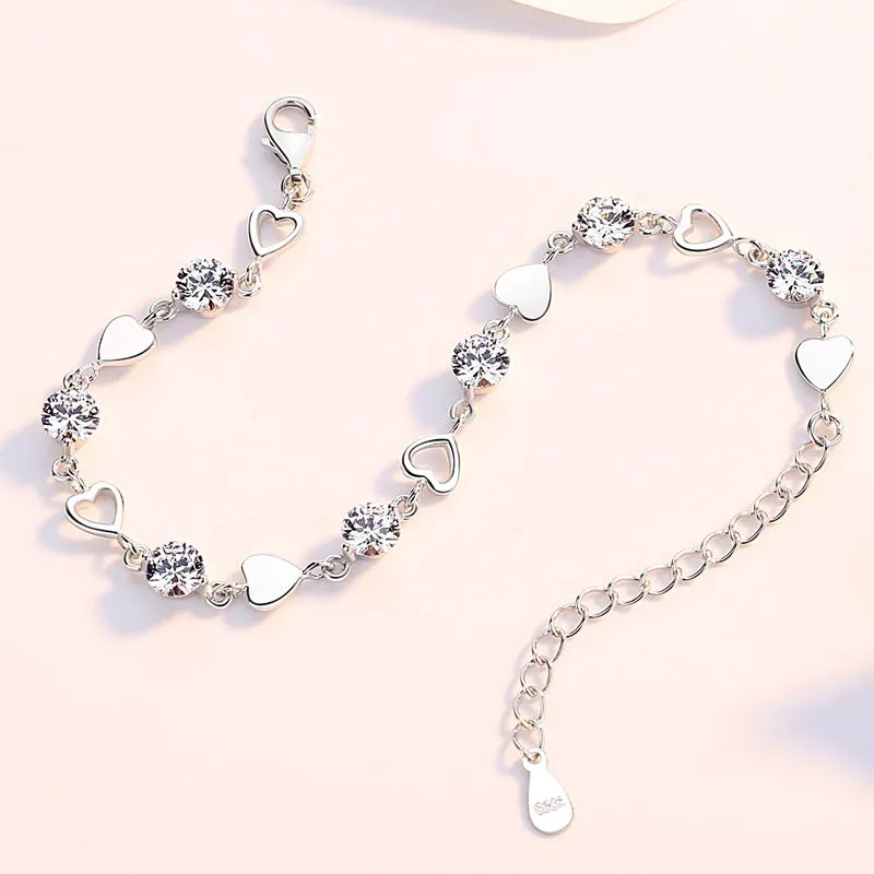 Smooth Heart with Round Zircon Silver Bracelet for Women