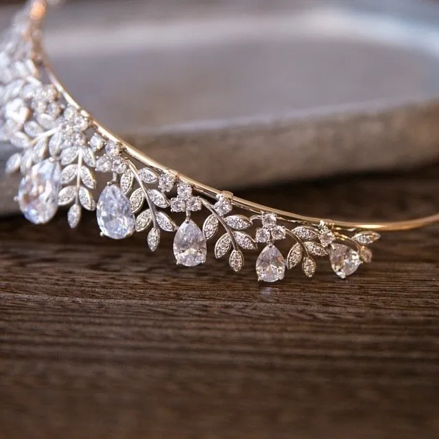 Stunning Goddess Bride Tiara