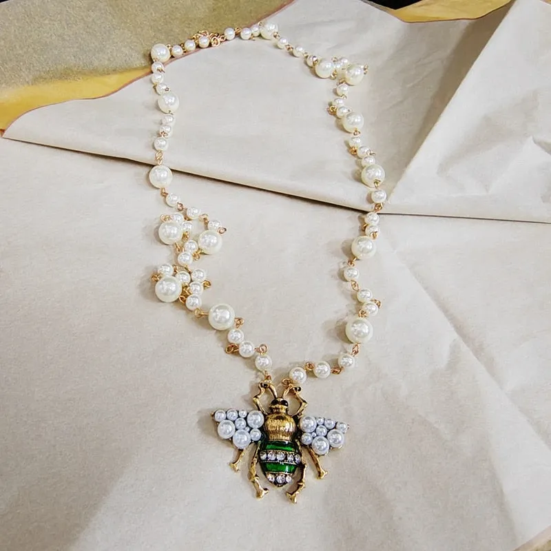 TEEK - Handmade Elastic Pearl Bee Jewelry