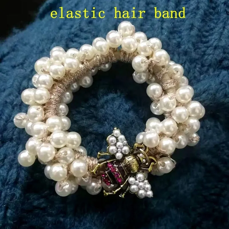 TEEK - Handmade Elastic Pearl Bee Jewelry