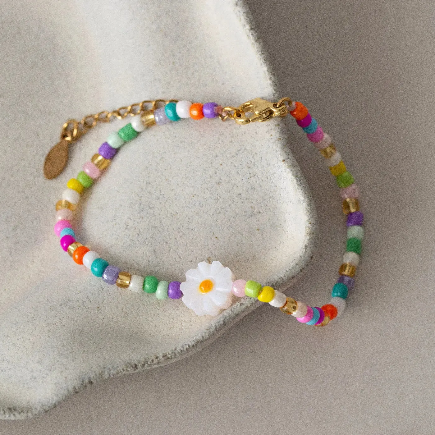 Tove - Daisy Flower Colorful Bead Summer Bracelet