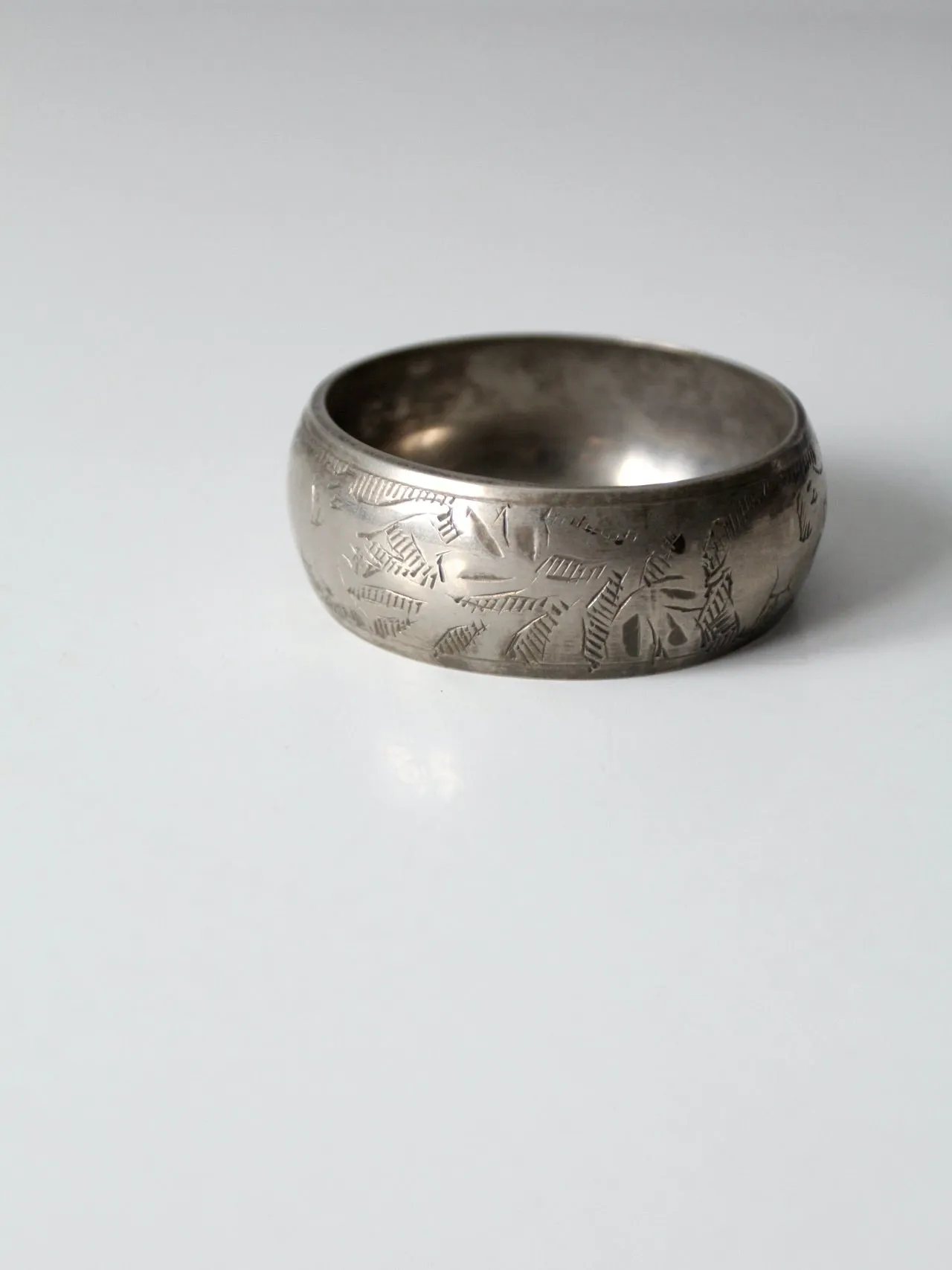 vintage etched bangle bracelet